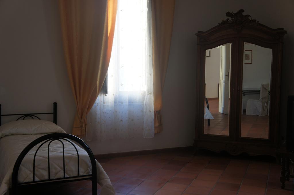 Villa Fiocchi Caltanissetta Rum bild